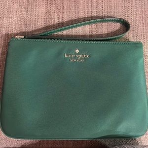 Chelsea Medium Wristlet Pouch